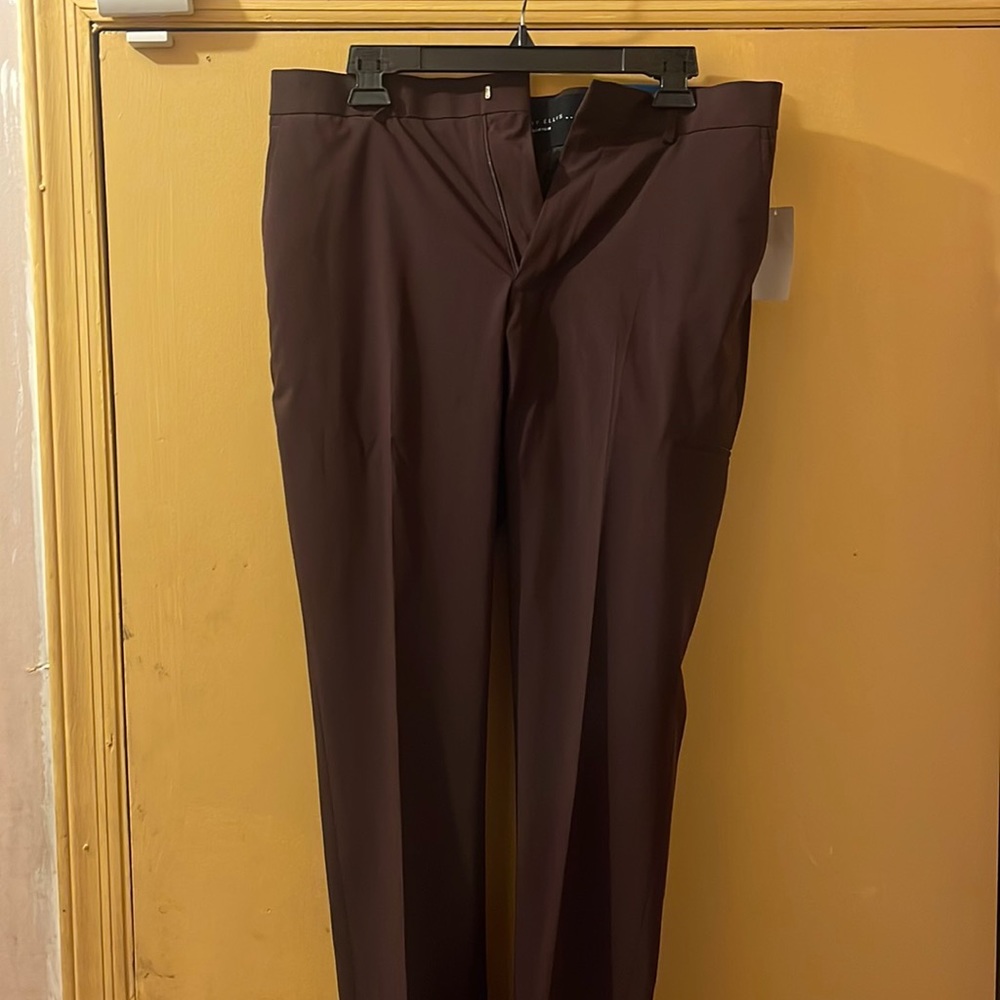 Perry Ellis burgundy dress pants 32/32